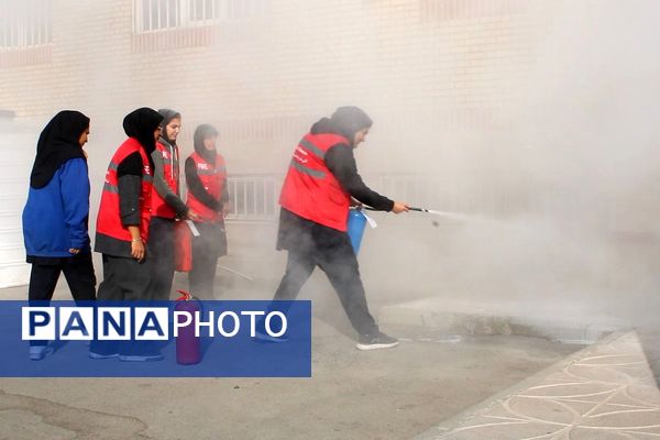 مانور سراسری زلزله و ایمنی در پردیس
