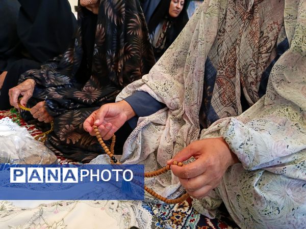 نماز جمعه کاشمر با حضور پرشور مردم برگزار شد