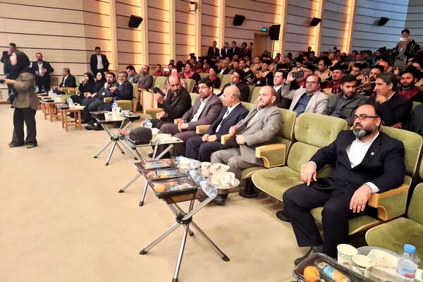 آیین نکوداشت دانش‌آموختگان بین‌المللی دانشگاه‌های ایران در دانشگاه شیراز