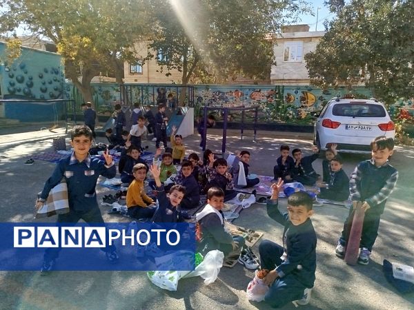 صبحانه سلامت در مدرسه مبین شهرستان شیروان