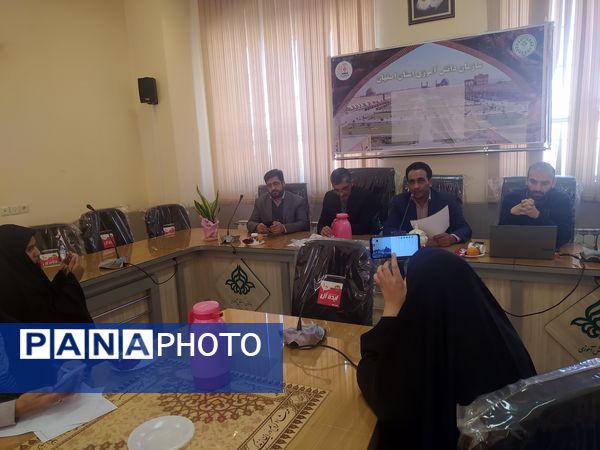 مراسم قرعه‌کشی حج عمره مفرده دانش‌آموزی استان اصفهان