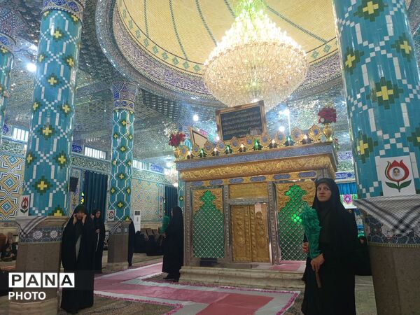 ویژه‌برنامه میلاد امام رضا (ع) برای بانوان در امامزاده سید نصرالله