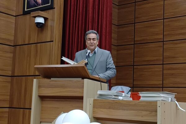 تقدیر از دانش‌آموزان دبیرستان هیات امنایی البرز در اردوگاه استانی شهید محمد منتظری شهریار 
