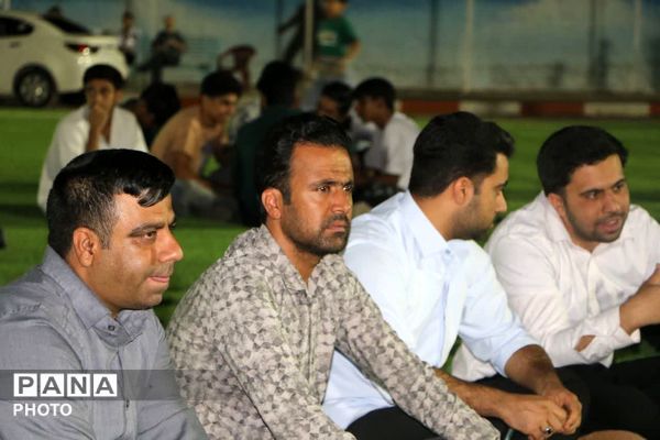 قرار خستگی‌ناپذیر مردم فهرج در میدان دفاع ملی