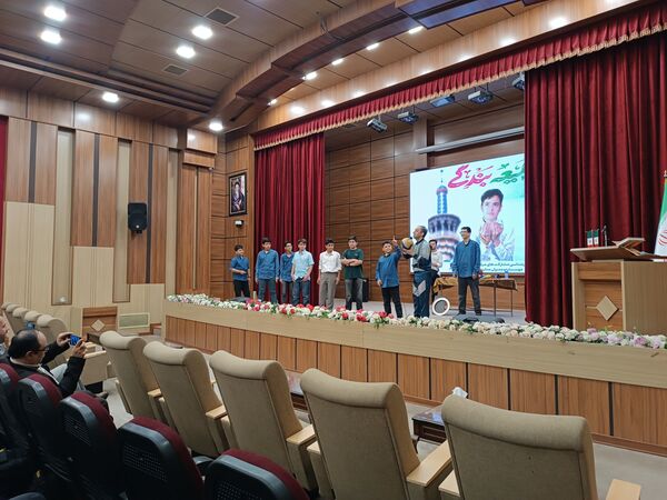 برگزاری مراسم طلیعه بندگی ، جشن تکلیف پسران ملاردی در اردوگاه شهید محمد منتظری