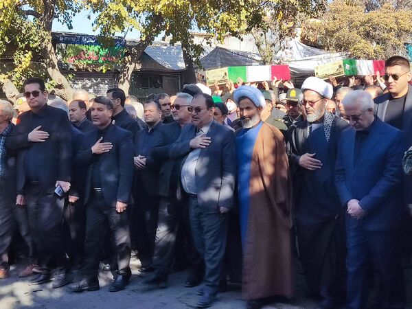 استقبال پرشور مردم بجنورد از پیکر شهیدان گمنام
