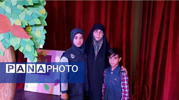 هم‌نشینی اعضای مراکز کانون پرورش فکری کودکان و نوجوانان در مشهد