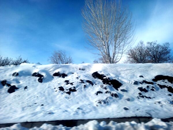 بارش برف زمستانی در روستا بتو 