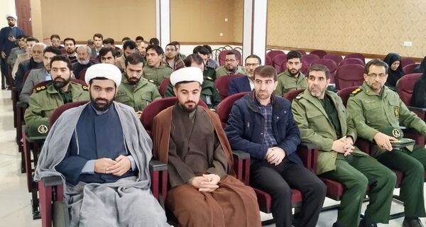  محفل نورانی انس با قرآن کریم در آموزش و پرورش کلات 