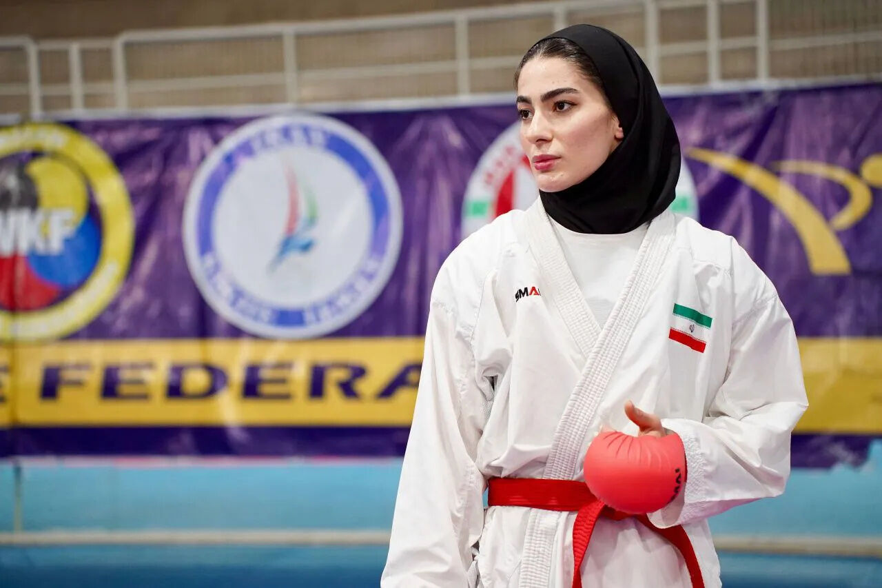سنگینی پرچم بر شانه‌های پرافتخار؛ گلشادنژاد آماده نبرد در ناگویا