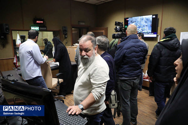 افتتاحیه رادیو مقاومت