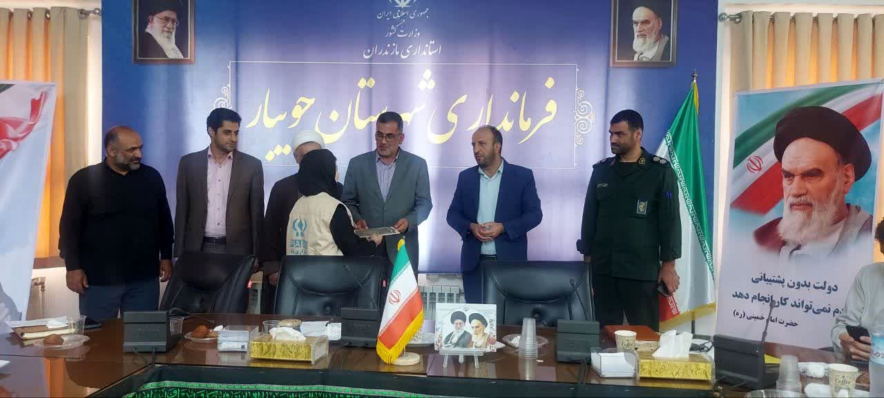 تقدیر از دانش‌آموز خبرنگار پانا در جویبار 