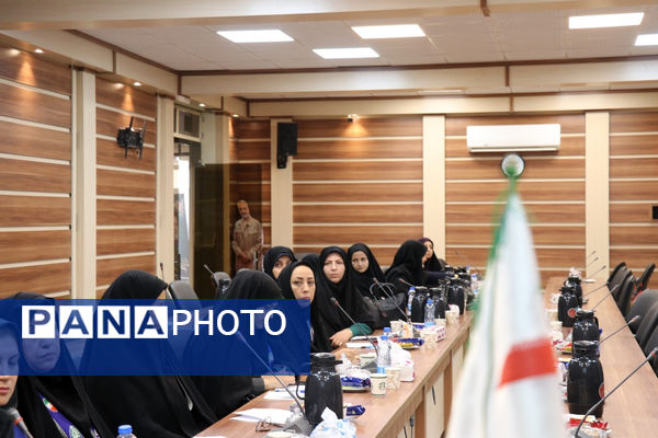 نشست کارشناسان سازمان دانش‌آموزی نواحی هفتگانه مشهد 