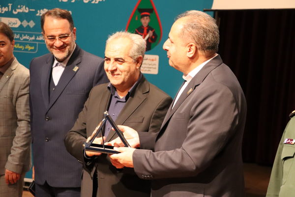 رزمایش دانش‌آموزی آموزش عمومی پدافند غیرعامل