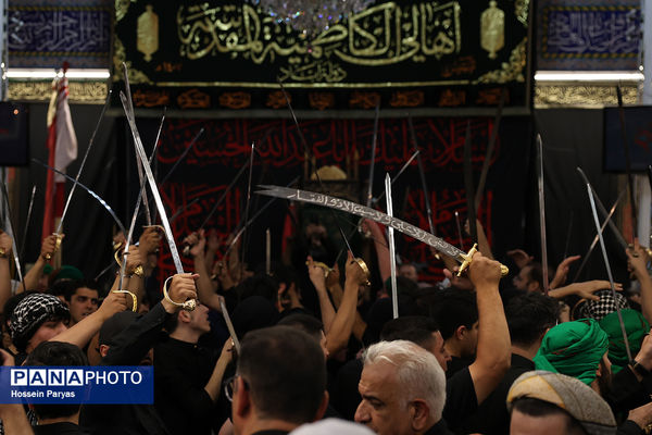 عزاداری شب عاشورا در محله دولت آباد تهران