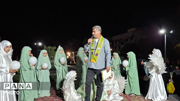 نمایشگاه سازمان دانش آموزی خراسان رضوی در حاشیه سی و سومین اجلاس سراسری نماز