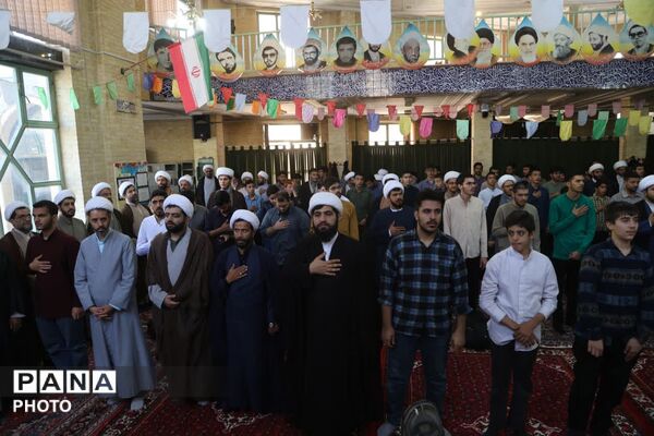 آغاز سال تحصیلی حوزه علمیه همدان با حضور نماینده ولی‌فقیه