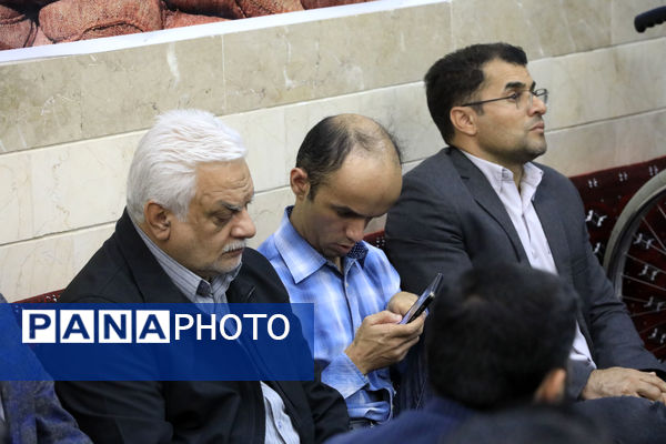 دیدار جوانان و پیشکسوتان ورزش خراسان‌جنوبی با نماینده ولی‌فقیه 