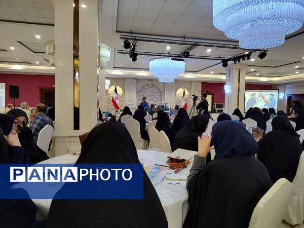 کارگاه راهبری نسل جدید ویژه معاونین پرورشی و مربیان ناحیه 3 مشهد