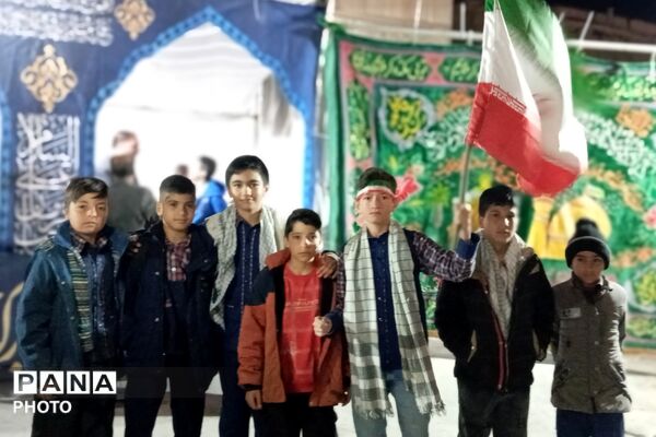 بانوان در خط مقدم حضور مردمی؛ گزارش تصویری رژه حماسی جان‌فدا
