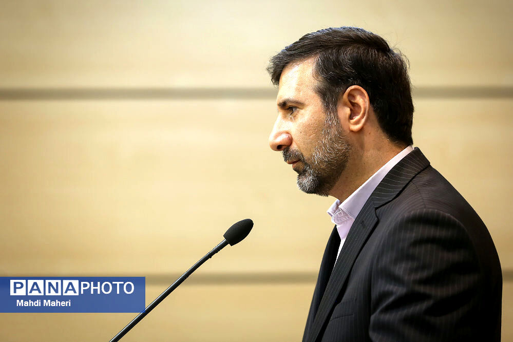  خبرنگاران راویان حقیقت و طلایه داران آگاهی هستند