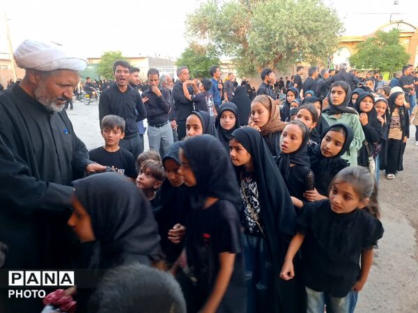 مراسم عصر روز عاشورا در روستای احمد آباد