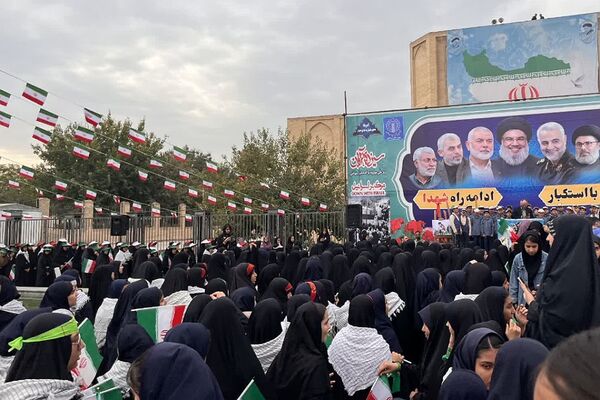  راهپیمایی ۱۳آبان در شهرستان ورامین