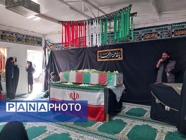 مراسم وداع با شهید گمنام در دبیرستان عصمت۲