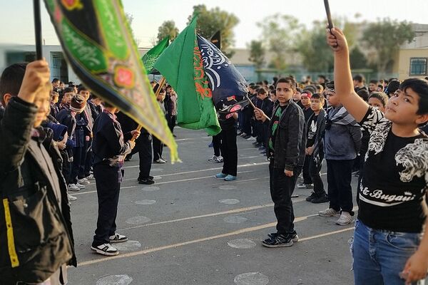 مراسم عزاداری حضرت فاطمه«س» دانش‌آموزان دبستان پسرانه امامت یک