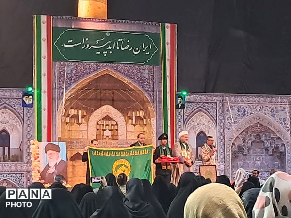 حضور گسترده مردم شهر نیر در جشن زیر سایه خورشید