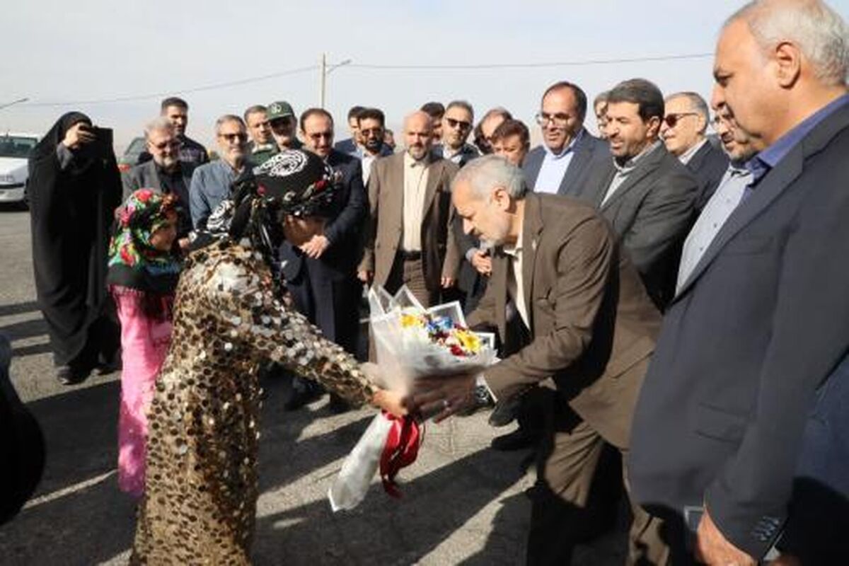 وزیر آموزش‌وپرورش وارد اسدآباد شد؛ افتتاح سه پروژه آموزشی، ورزشی و فرهنگی در دستور کار
