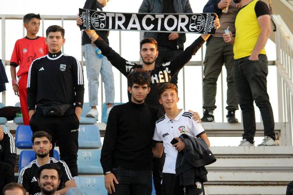 بازی بدون گل تراکتور و فجر سپاسی