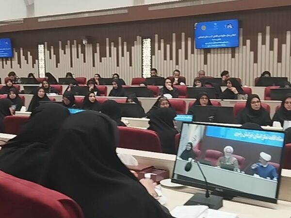 اجلاس نماز ، خانواده و کاهش آسیب های اجتماعی در مشهد