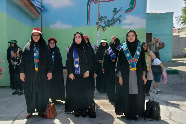 آیین بزرگداشت سالروز تأسیس سازمان دانش‌آموزی و سپاس مربی در کهریزک 