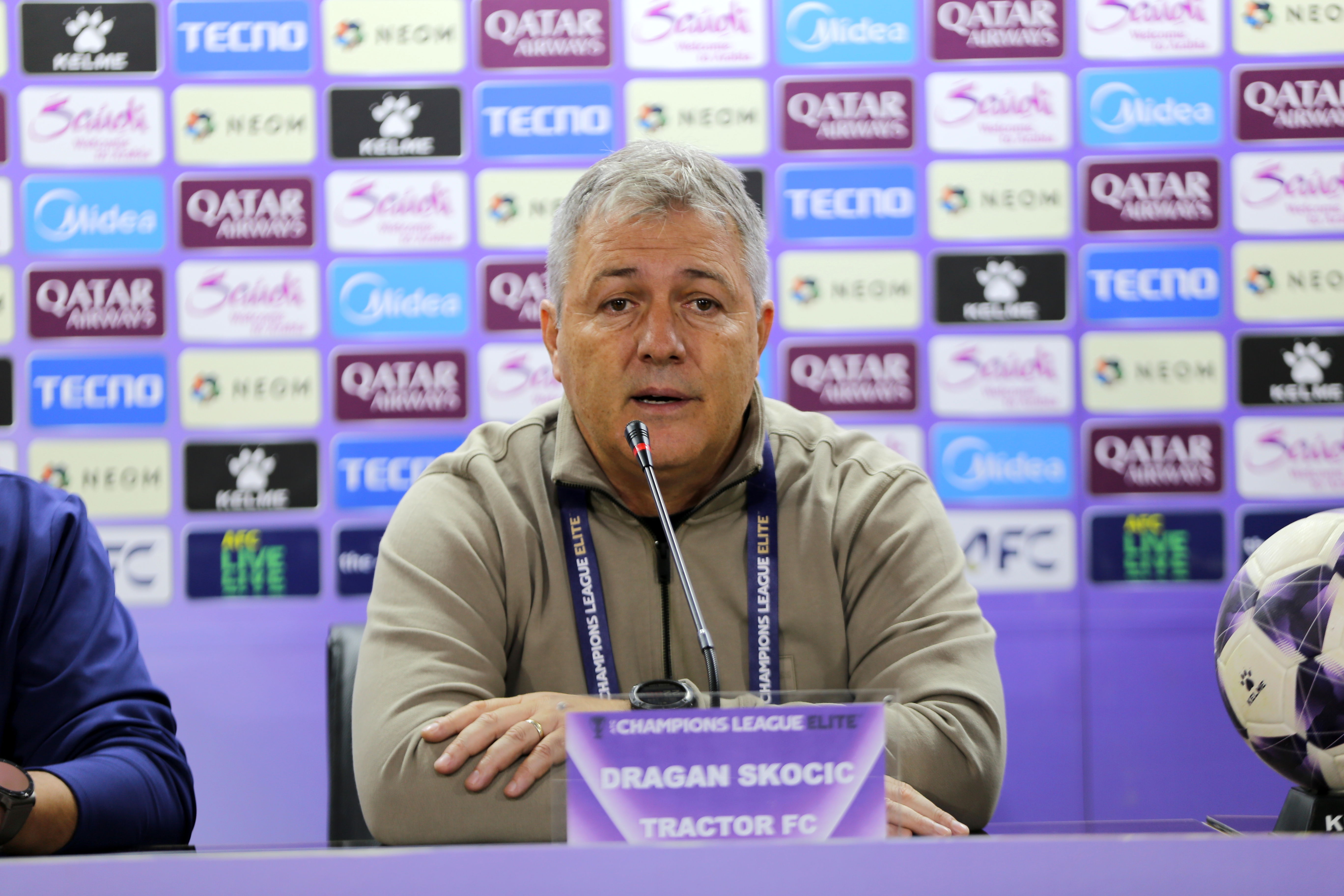 همه تصمیمات من دلیل فنی دارد/ عملکرد بازیکنان عالی بود 