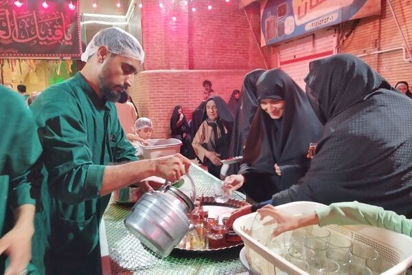 صد و هفتاد و چهارمین شبِ بیعت در چایخانه حضرت زهرا (س)