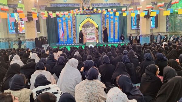 اردوی دانش آموزی «ضیافتی در حرم»