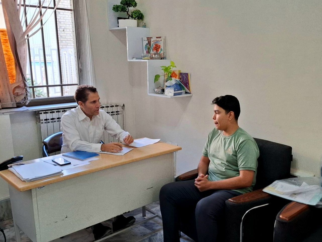 موفقیت دانش‌آموزان ناحیه ۲ در کنکور ‌۱۴۰۴ و انتخاب رشته در مرکز مشاوره رضوان