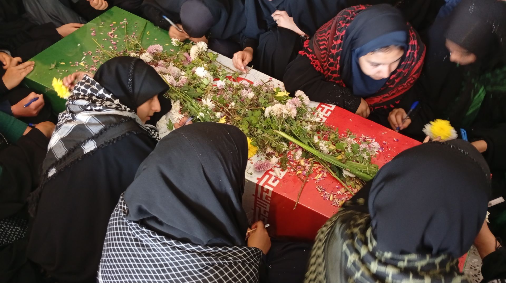 شهید گمنام؛ معلمی از جنس ایثار