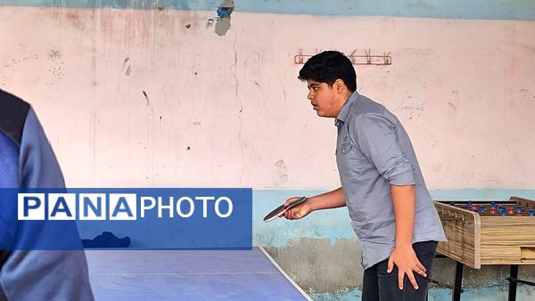 فینال مسابقات تنیس روی میز در دبیرستان شاهد ابوذر غفاری 