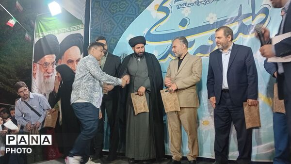 جشن تکلیف؛ آغازی برای پرواز در آسمان بندگی