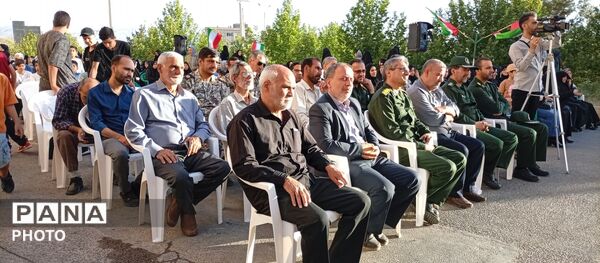 ملایری‌ها یاد شهدای اقتدار و شهید محمدبرومندنژاد را گرامی داشتند