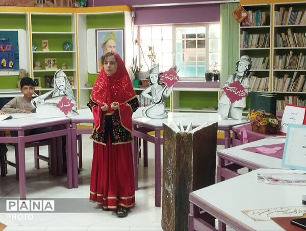 فردوسی در قاب هنر کودکان فارسان