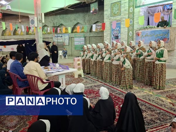 جشنواره سرودخوانی به‌مناسبت هفته دفاع مقدس