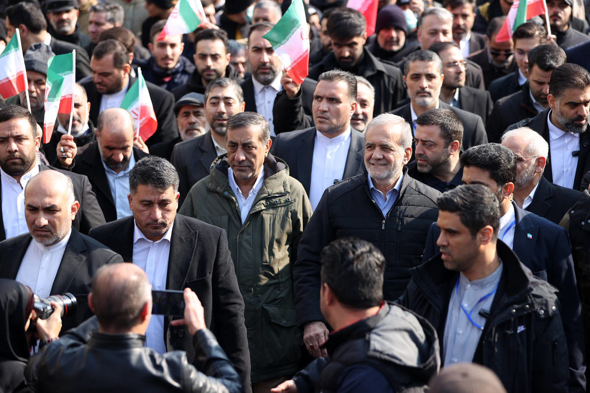 دعوت هیات دولت از مردم برای حضور پرشور در راهپیمایی یوم‌الله ۲۲ بهمن