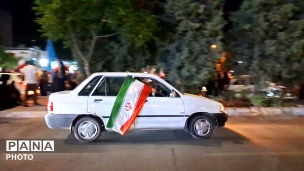  شکوه و اقتدار رژه خودرویی در حسینیه فضل 