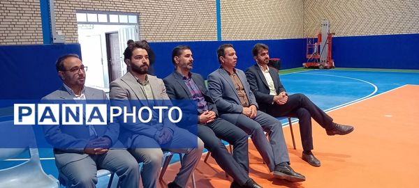 نواختن زنگ سپاس معلم در شهر آشخانه