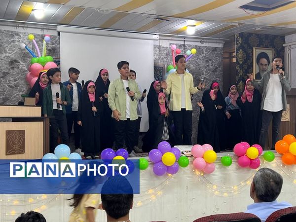 مراسم اختتامیه کلاس‌های اوقات فراغت کانون شهدای محراب و هاجر