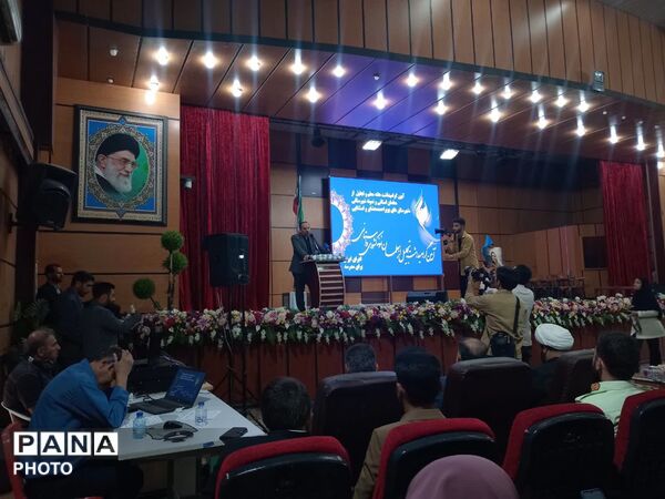 جشن روز معلم با حضور معاون پرورشی و فرهنگی وزیر آموزش و پرورش در یاسوج 