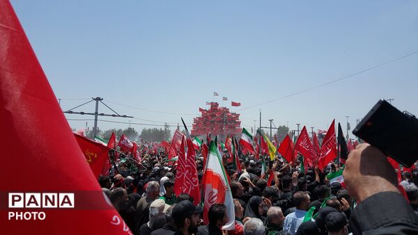 خروش میلیونی در بدرقه بزرگ‌مرد جهان اسلام